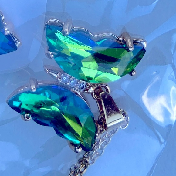 Source Unknown Jewelry - 🦋NWT Beautiful Butterfly Crystal Necklaces’s-3 Pretty Colors-Sold Separately😊